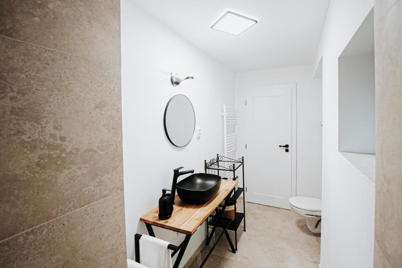Authentic Old Town Retreat Apartment Sibiu Luaran gambar
