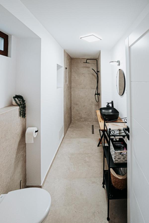 Authentic Old Town Retreat Apartment Sibiu Luaran gambar